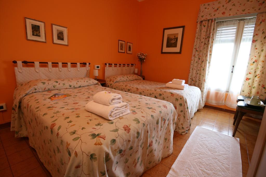 מאנטובה Corte Posta B&B - Parcheggio E Bagno In Camera חדר תמונה