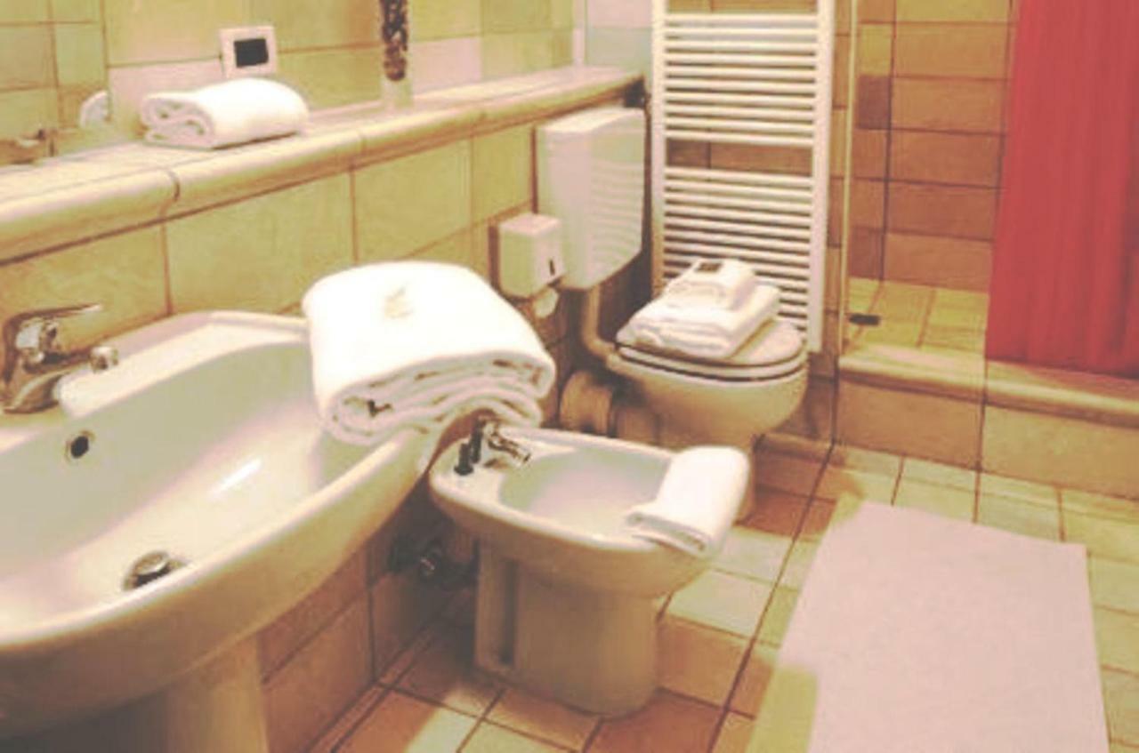 מאנטובה Corte Posta B&B - Parcheggio E Bagno In Camera מראה חיצוני תמונה